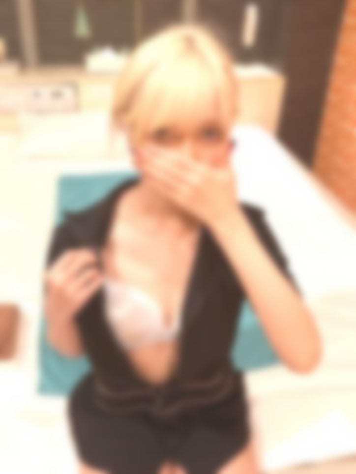 内山　ななみ