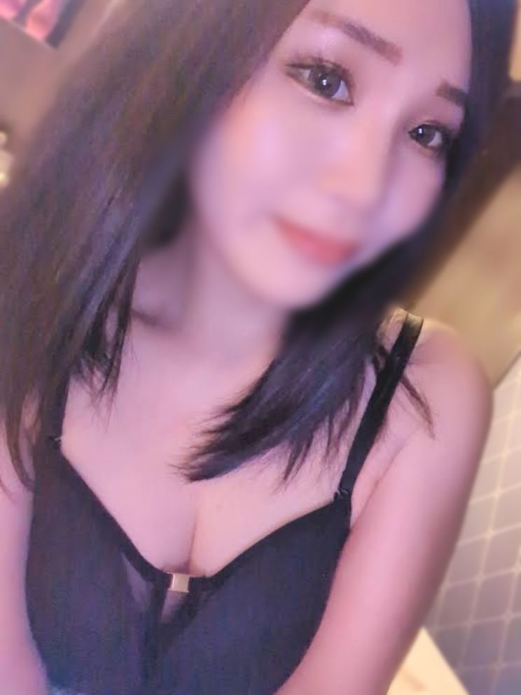林　美麗