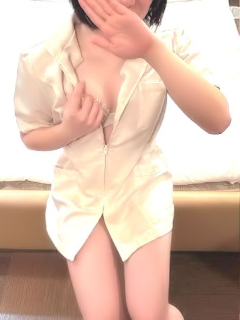 根岸 まゆ